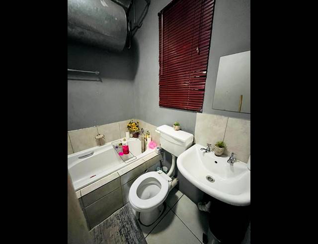 2 BEDROOM APARTMENT FOR SALE IN FLEURHOF